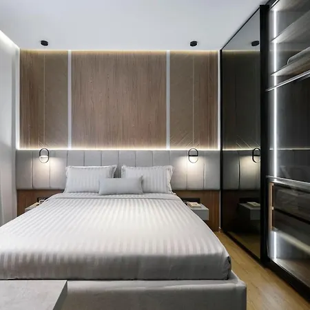 Aristotelian Virtues - Tharros