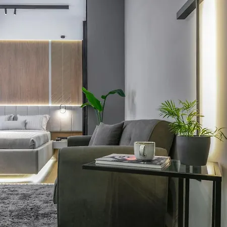 Aristotelian Virtues - Tharros * Tessalónica