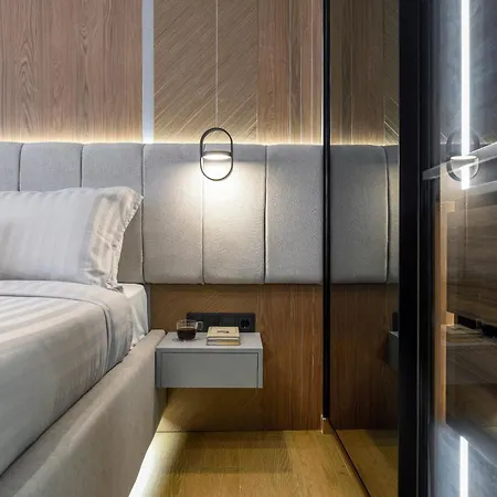 Aristotelian Virtues - Tharros